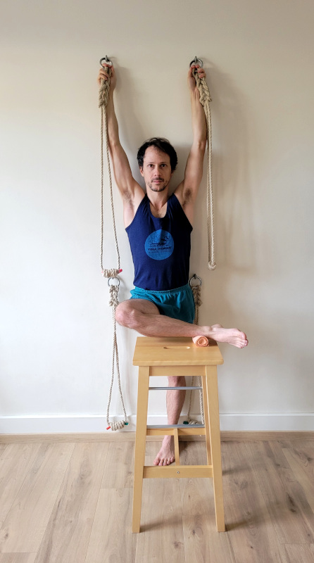 Utthita.padmasana face sadhaka cyis.jpg